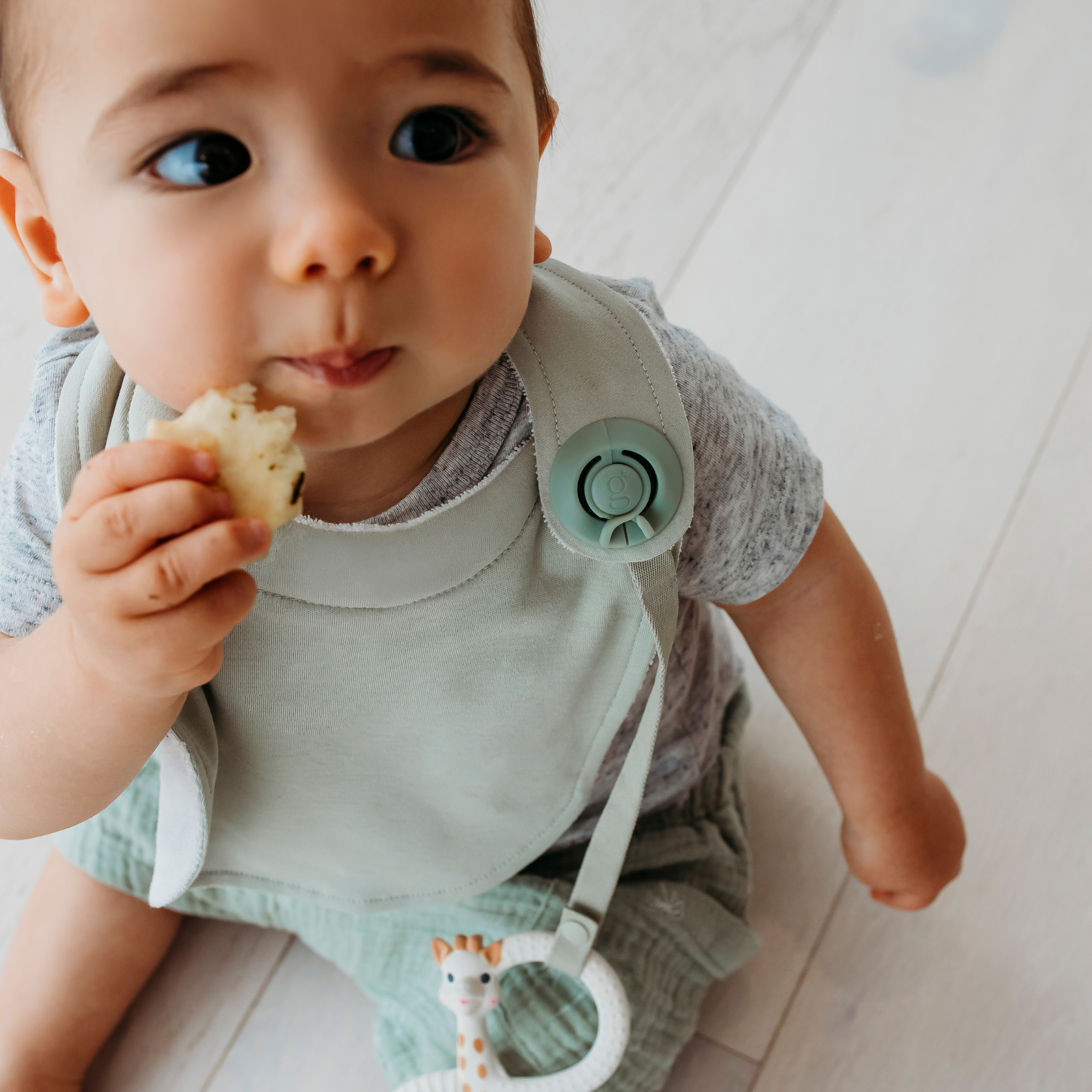 Baby teething hot sale bibs